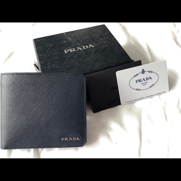 Wallet - Picture 1 of 2